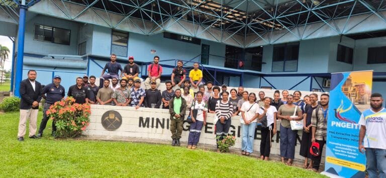 PNGEITI CONDUCTS JOINT LECTURES WITH UNITECH’S SCHOOL OF ENGINEERING